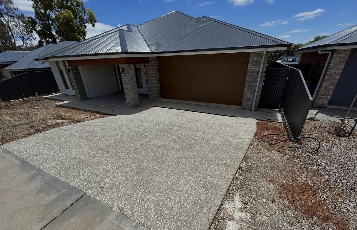 Finished exposed aggregate driveway in Mt Barker